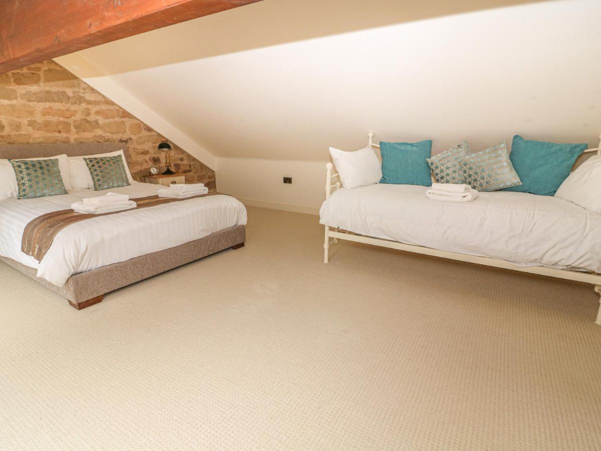 The Tack Room Cottage Ashover Екстериор снимка